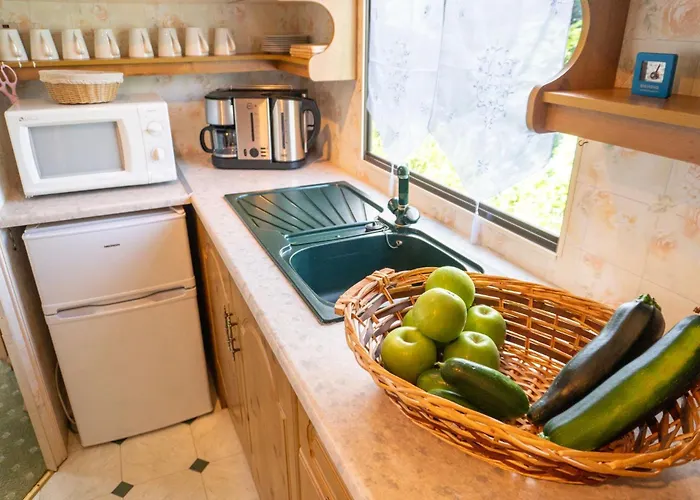 Basislager Fuer Harz Und Staedtetour Leipzig, Magdeburg, Dessau, Halle, Quedlinburg Uvm Woerbzig